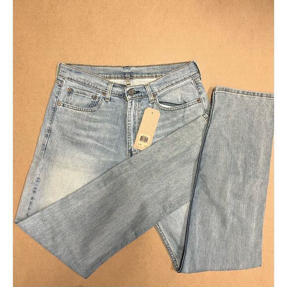 Mens Levi's Strauss & Co light wash jeans 505‎ 32X34 - Picture 3 of 8